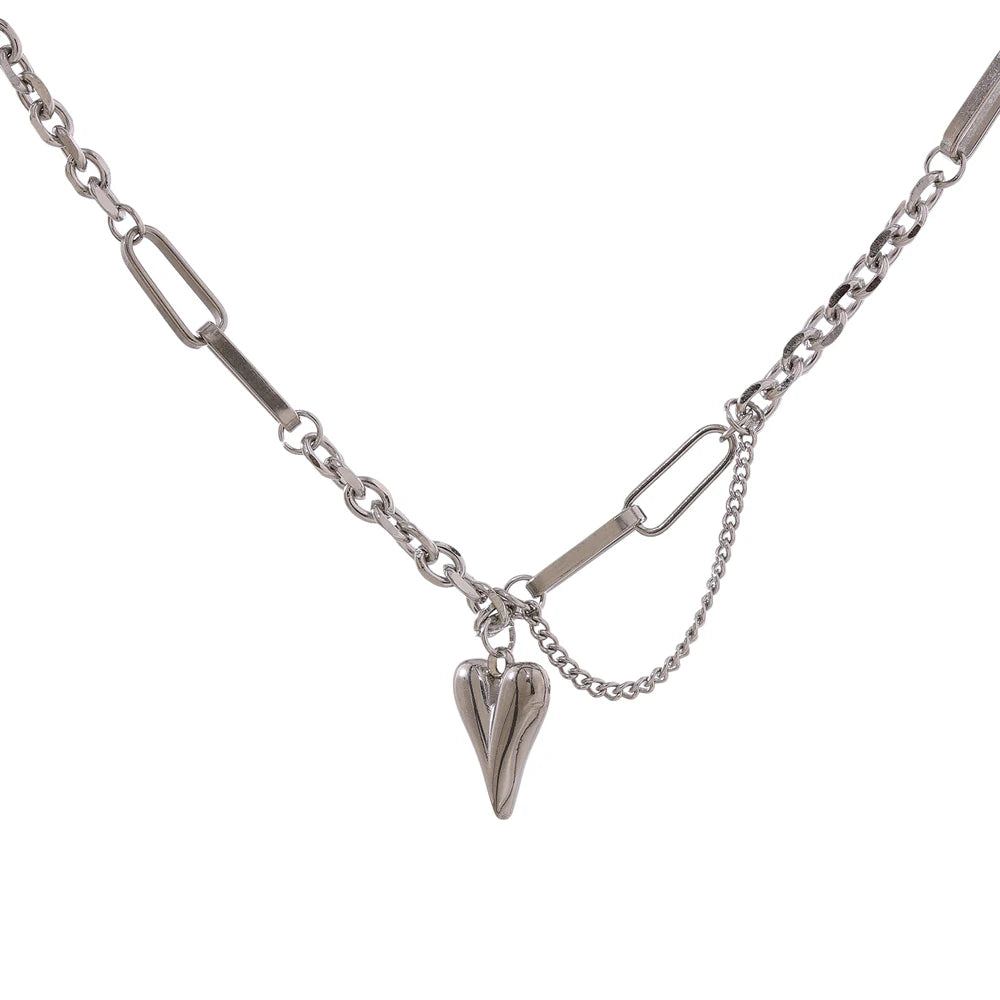 Rosa Chunky Heart Pendant Necklace