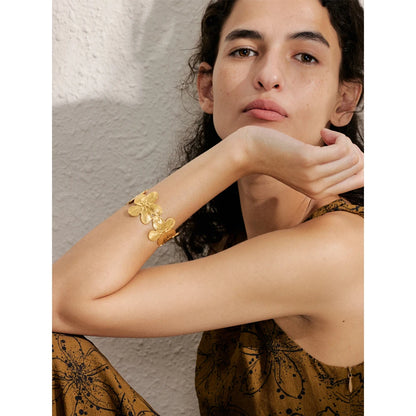 Orla Gold Flower Bangle