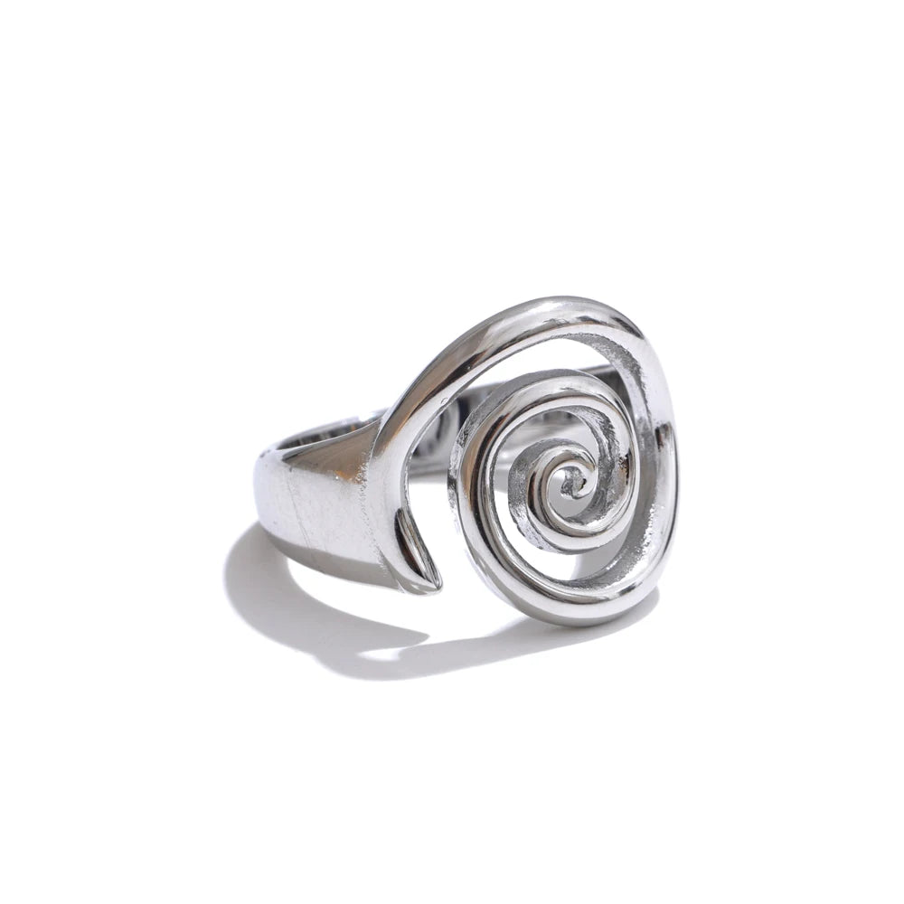 Melody Swirl Ring