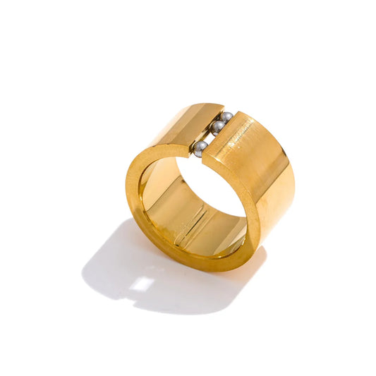 Eva Gold Chunky Ring