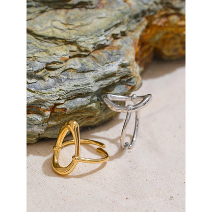 Felicity Hollow Oval Ring