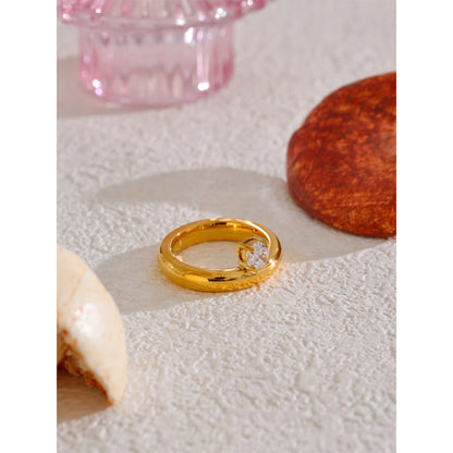 Ellen Gold Crystal Ring