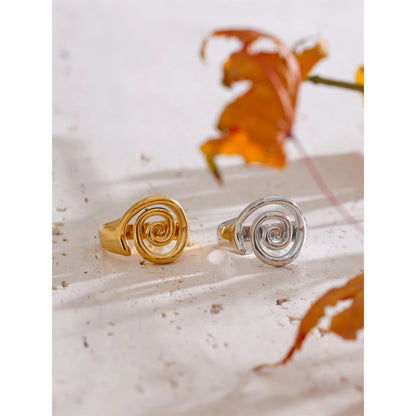 Melody Swirl Ring