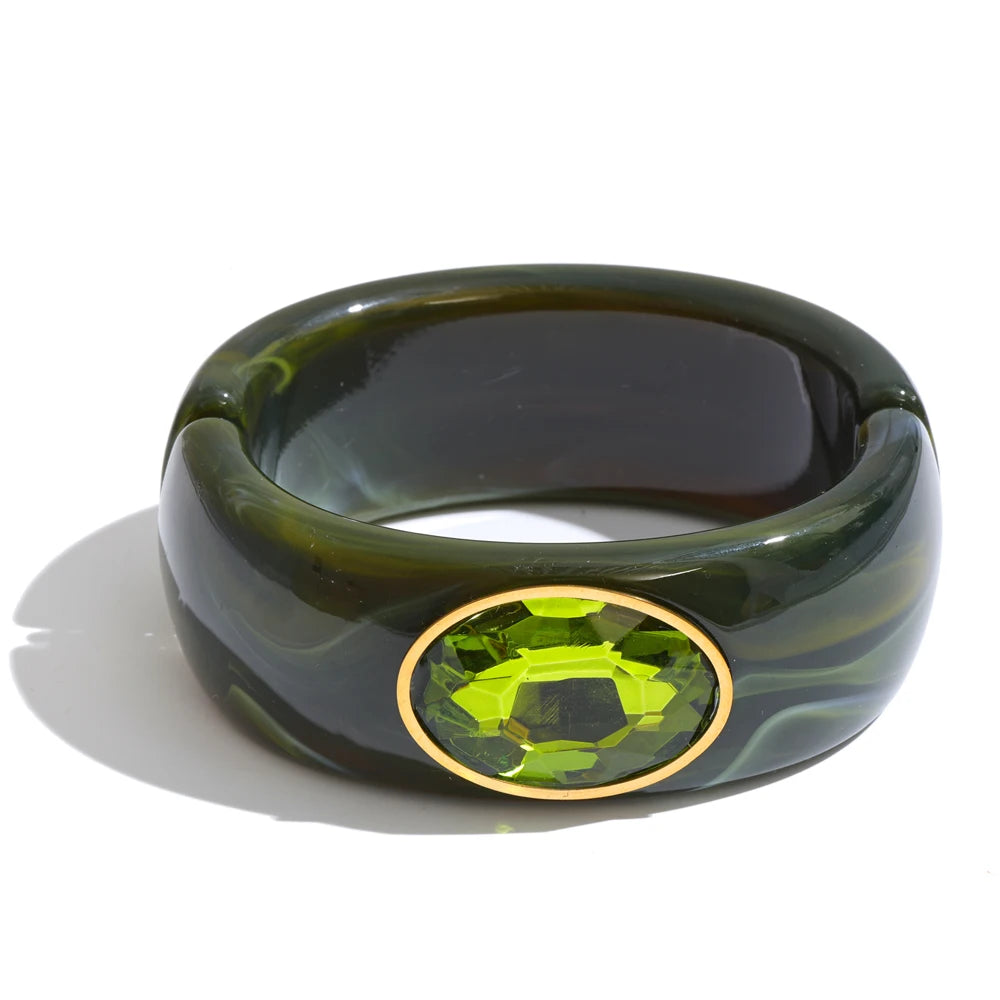 Winnie Resin Crystal Bangle