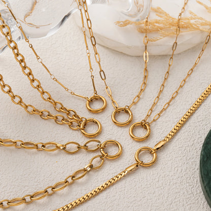 Gold Loop Chain Clasp Pendant Necklace 45cm